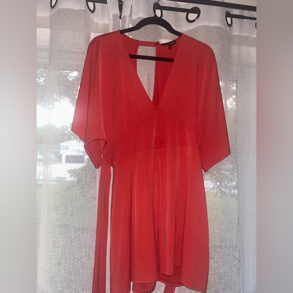 Chic orangish romper